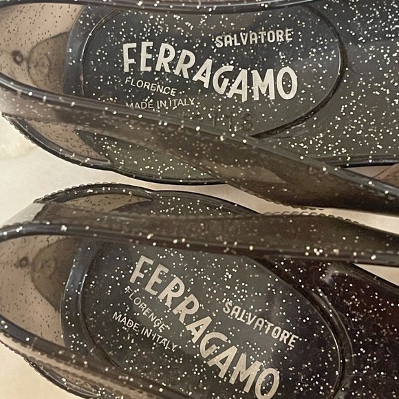 SALVATORE FERRAGAMO black glitter PVC sandals - Picture 6 of 13